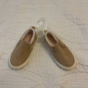 NWT Old Navy Faux-Suede Sherpa-Lined Slip-On Sneakers